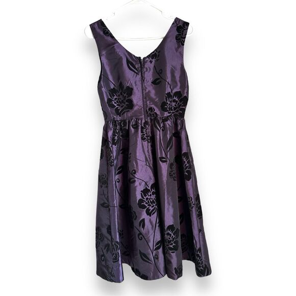 ModCloth Women's Purple Velvet Floral V-neck Fit Flare Midi Dress sz S Whimsigot - Picture 6 of 8